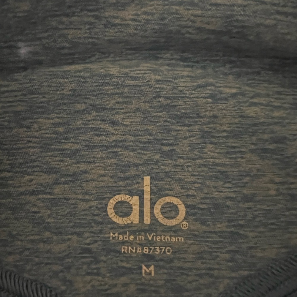 Alo Legging - Picture 3 of 3